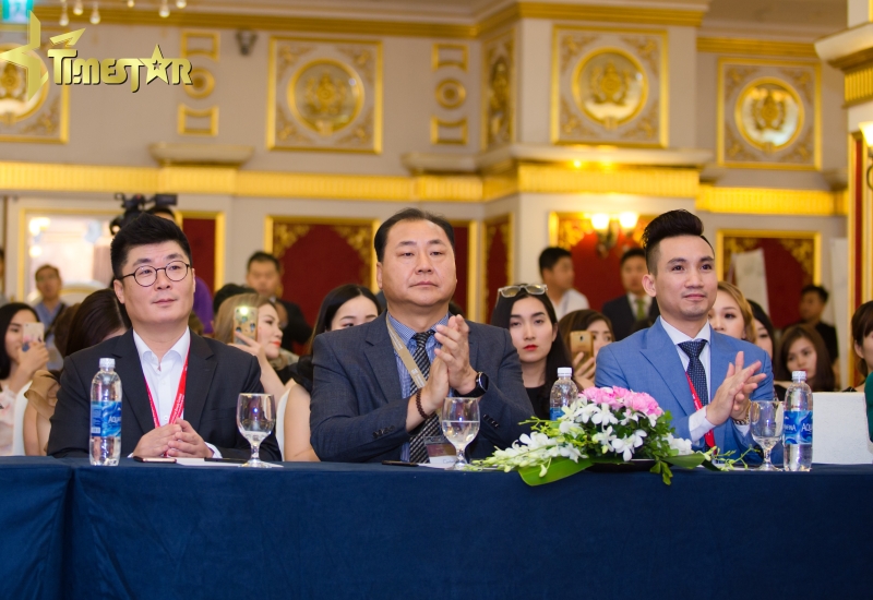 Mr Snake và hành trình trở thành trưởng ban tổ chức hội thi làm đẹp đẳng cấp IPSN Quốc tế 2019