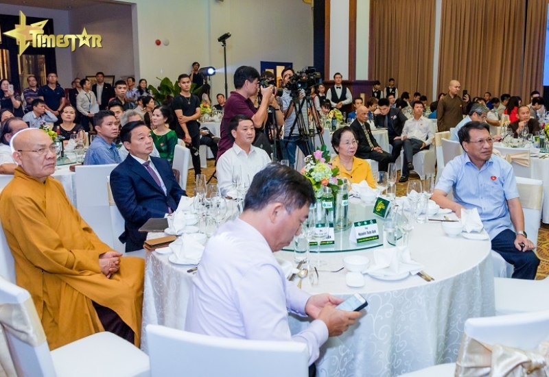 Tổ chức tiệc tri ân – sự kiện gắn kết sự thân thiết của khách hàng với doanh nghiệp